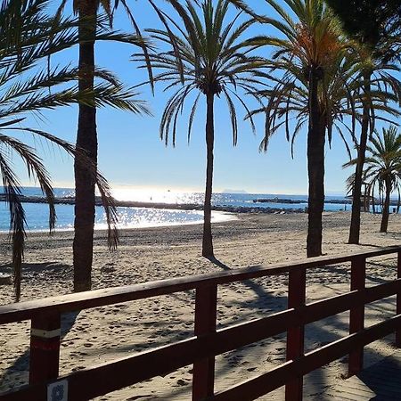 Estepona Port Beachside Apartment - Marina Bay المظهر الخارجي الصورة
